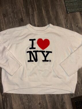 Abercrombie & Fitch I love New York 
XL